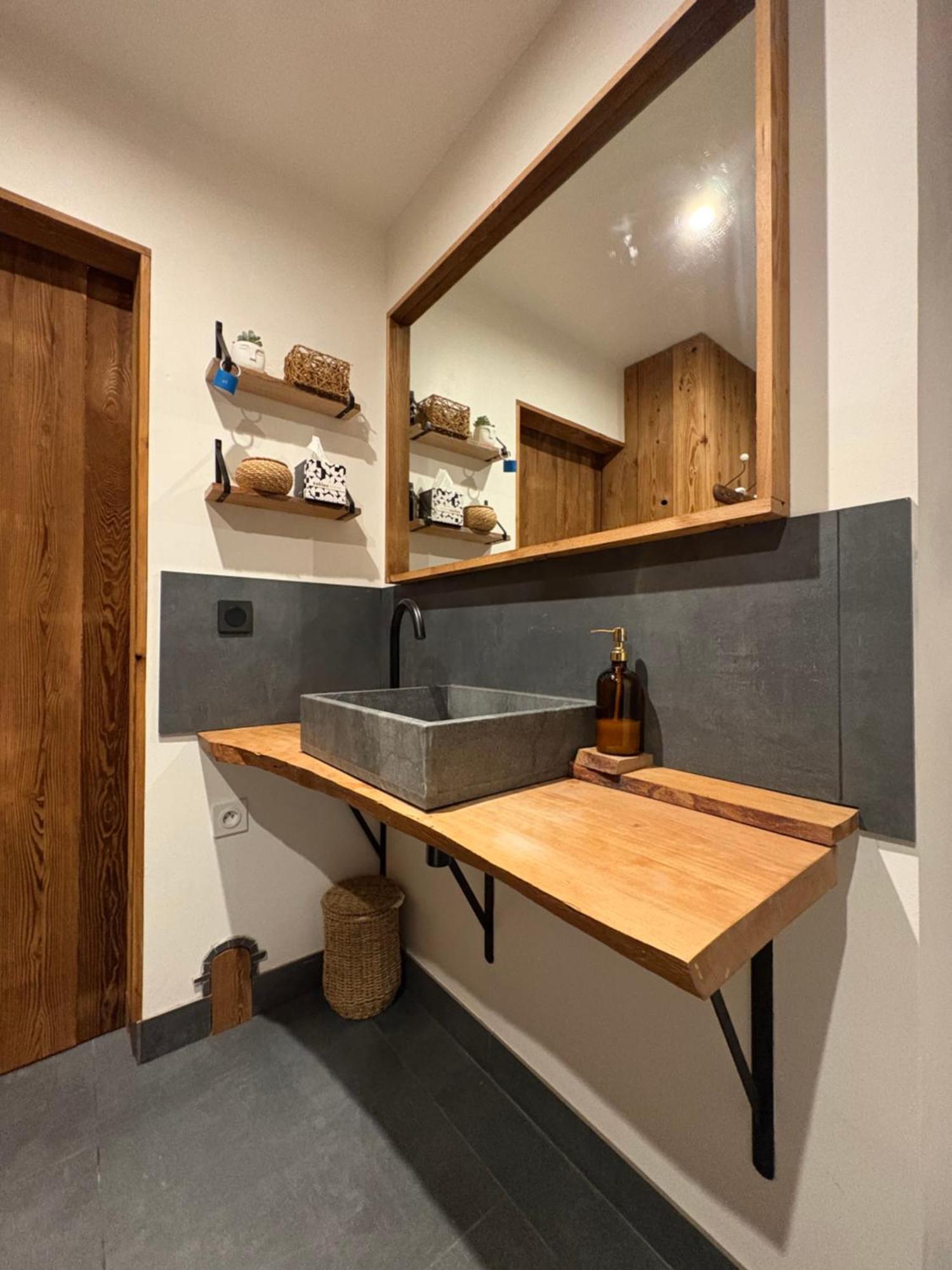 Appartamento Riante Colline House Annecy Esterno foto